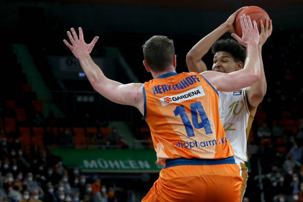 和萨拉赫这 和萨拉赫这