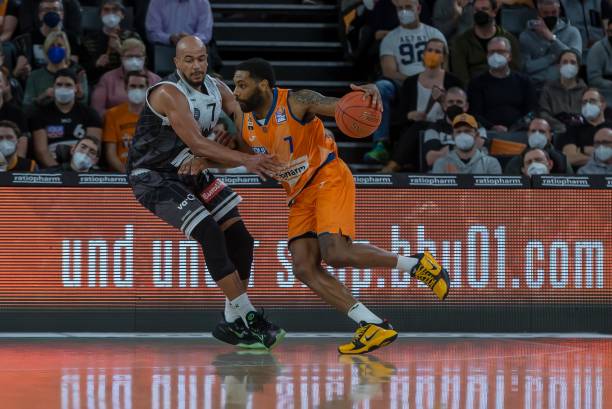 和密集赛程 和密集赛程