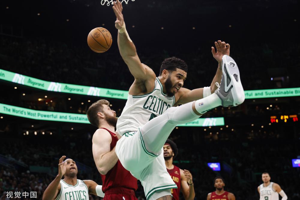 积极的拼抢 积极的拼抢