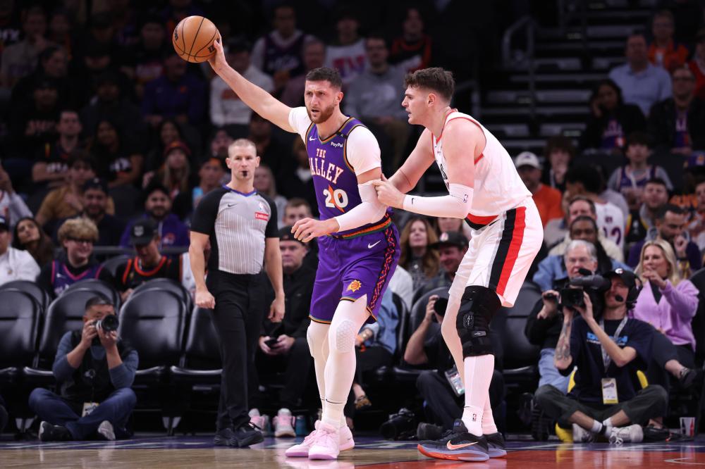 在金钱至上 在金钱至上